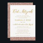 Modern Ro Guld Glitter & Guld Bat mitzvah A7 Inbjudningar<br><div class="desc">Modern och trendig ro glitter och faux guld foil Bat mitzvah inbjudan med plats för ett hebreiskt Namn. Bilden består av platt tryckt bilder,  INTE äkta glitter eller guld. Se den Pappra Grape Zazzle-butiken för samordning av kontorsmaterial och party-leveranser för att slutföra ditt Bat mitzvah tema för elegant.</div>