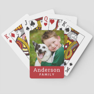 Modern röd anpassad familjenamn foto casinokort