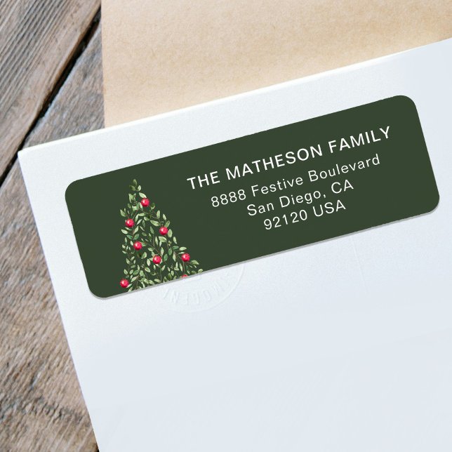 Modern röd elegant i Julgran grönt Returadress Etikett (Family Return address label - Watercolor Green foliage Christmas tree red ornament on green )