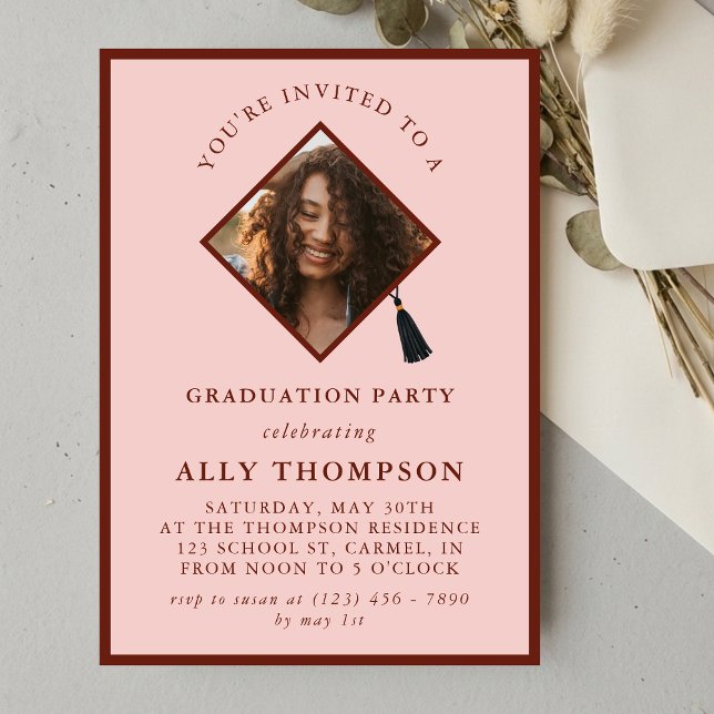 Modern röd fotoram examensfest inbjudningar (Modern Red Photo Frame Graduation Party Invitation)