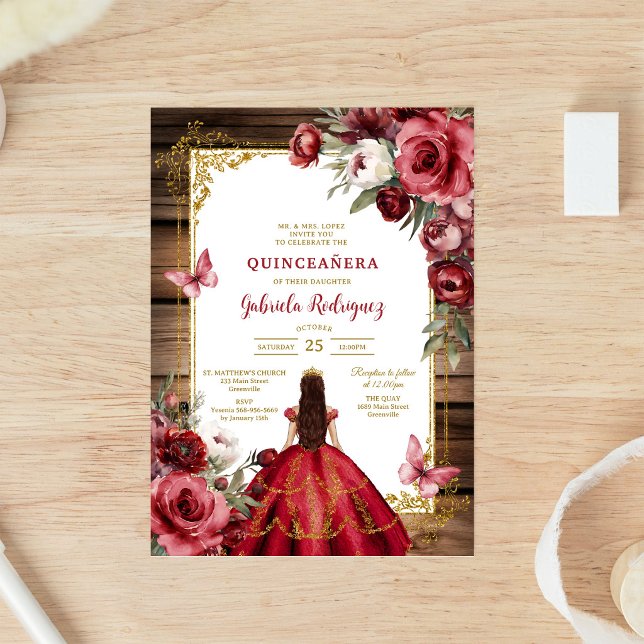 Modern röd ros blomster Quinceanera inbjudan (Skapare uppladdad)