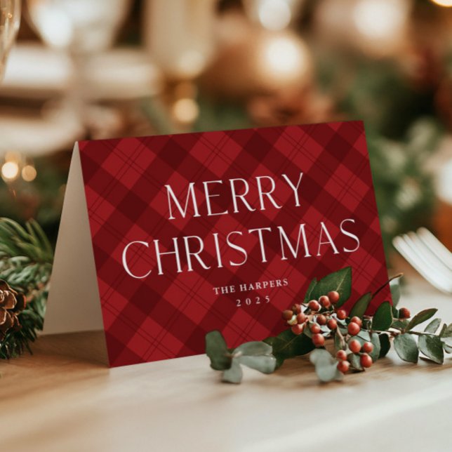 Modern röd rutig elegant glad jul vikbar helgkort (Rustic Merry Christmas Red Plaid Folded Holiday Cards.)