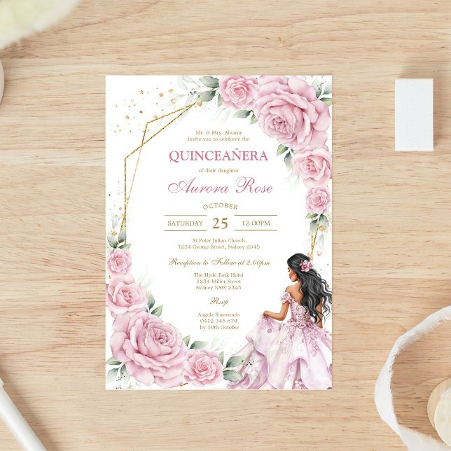 Modern rosa blomsterlig Quinceanera-inbjudan Inbjudningar (Skapare uppladdad)