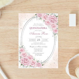 Modern rosa blomsterlig Quinceanera-inbjudan Inbjudningar