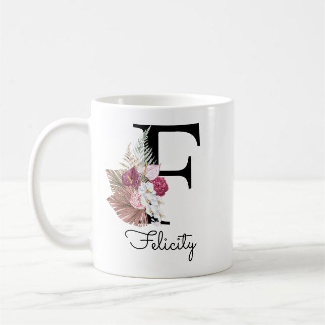 Modern rosa boho flickig blommig initial F Kaffemugg (Vänster)