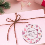 Modern Rosa Business Festive Tack Runt Klistermärke<br><div class="desc">Sprid helgdag roliga med vår moderna Rosa Business Festive-Tack-dekal, som innehåller det glatta budskapet "Tack för din beställning och Speciell julleverans bara för dig". Den här eleganten visar en charmerande rosa presentbox-design, skapar perfekten för att sprida helgdag och samtidigt visa uppskattning för dina kunder. Den här etiketten är perfekt för...</div>