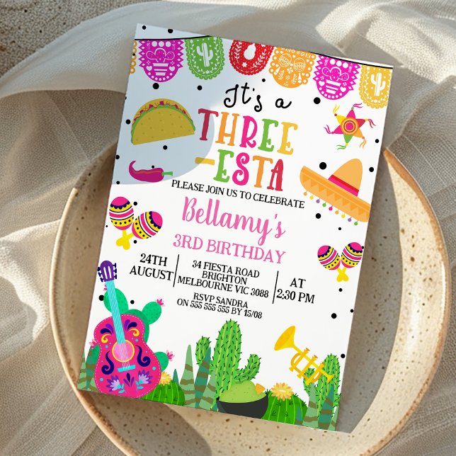 Modern Rosa Girls Three-esta Fiesta 3rd Birthday Inbjudningar (Girls Three-esta 3rd Birthday Invitation, Fiesta 3rd Birthday Invitation, Cactus, Mexican fiesta,)
