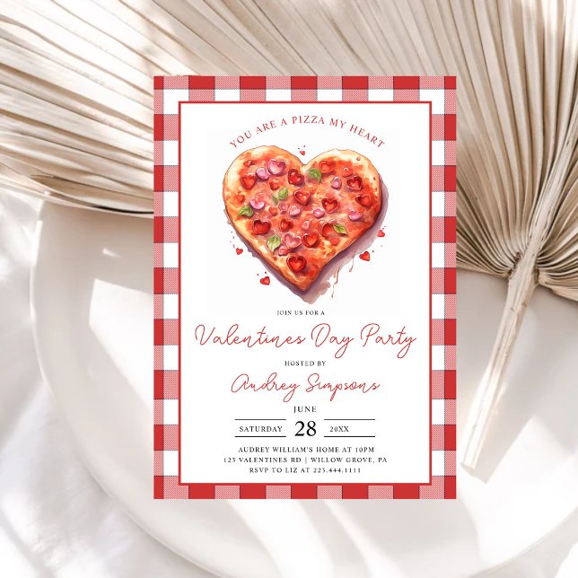 Modern Rosa Heart Pizza Play Valentines Party Inbjudningar (Skapare uppladdad)
