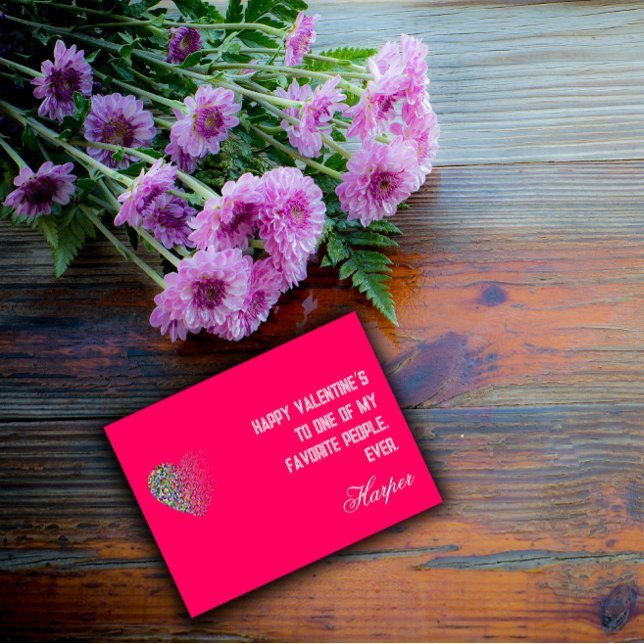 Modern rosa i färgadens hjärta i kärlek du vykort (Skapare uppladdad)