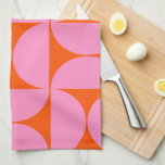 Modern Rosa och Orange i Mönster i Modern Preppy Kökshandduk<br><div class="desc">Retro Mid Century Modern Mönster - Abstrakt Geometric Shapes - Cute and Minimalist Mönster in rosa and orange.</div>