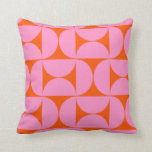 Modern Rosa och Orange i Mönster i Modern Preppy Kudde<br><div class="desc">Retro Mid Century Modern Mönster - Abstrakt Geometric Shapes - Cute and Minimalist Mönster in rosa and orange.</div>