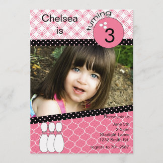 Modern rosa tjejer bowlar inbjudan med foto