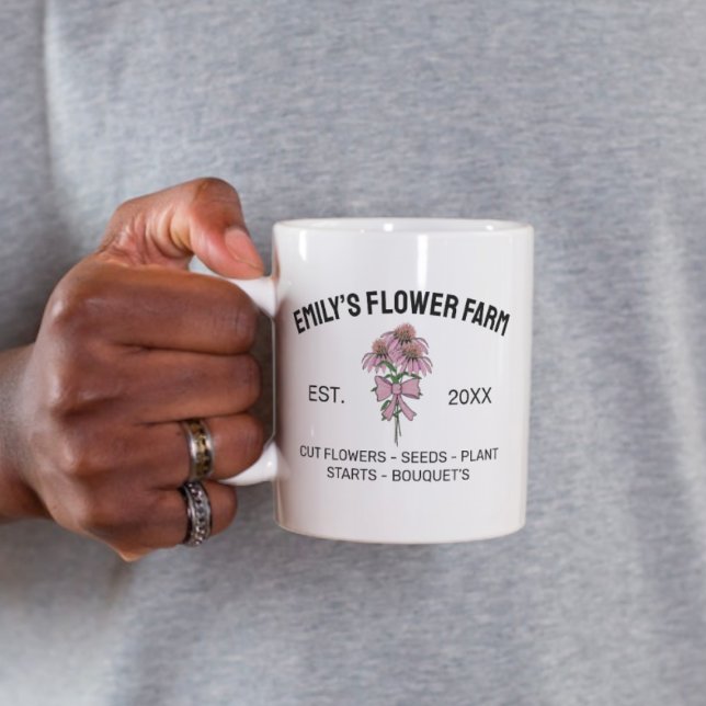 Modern Rosa & Vit Blomma Farm Logotyp Kaffemugg (Skapare uppladdad)