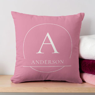Modern Rosa Vit Enkel Familjenamn Monogram Kudde