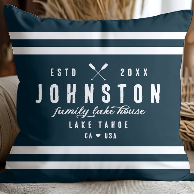 Modern Rustic Sjö House | Vita flottan Kudde (Skapare uppladdad)