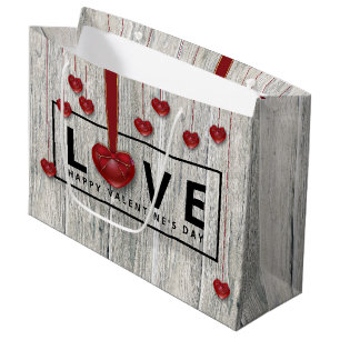 Modern Rustic Valentine Day KÄRLEK Wood Red Hearts
