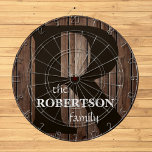 Modern Rustic Wood Family Monogram Darttavla<br><div class="desc">Vi presenterar vårt moderna monogrambord från Rustic Wood Family! med anpassningsbar-lada-trätryckdesign, och den här land-inspirerade biet visar en personlig träplank med din familj namn. Perfekt för både jordbrukshus och contemporary, det ger också en tankfull gåva till vilken modern kamper som helst. Lägg till en brun värme i ditt rum och...</div>