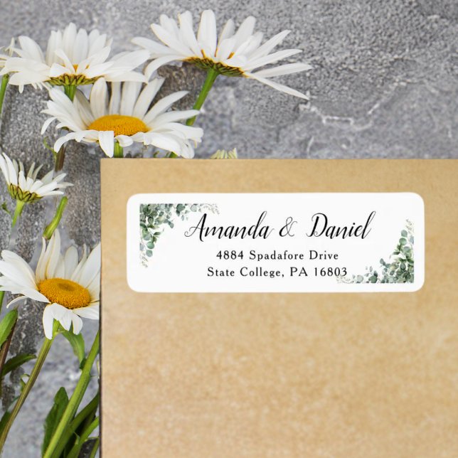 Modern Rustik Blommig Anpassad Bröllops Returadres Returadress Etikett (Modern rustic floral return address labels add warm personalized charm to wedding mail.)