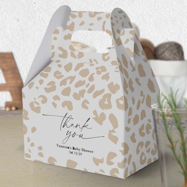 Modern safari Animal Print Gender Neutral Shower Presentaskar (Modern Animal Print Gender Neutral Baby Shower Favor box.)