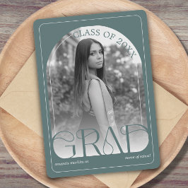 Modern Sage Green Arch Graduation Announcement Meddelande