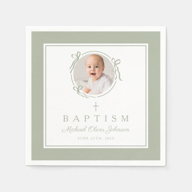 Modern Sage Green Religius Cross Boy Baptism Pappersservett (Framsidan)