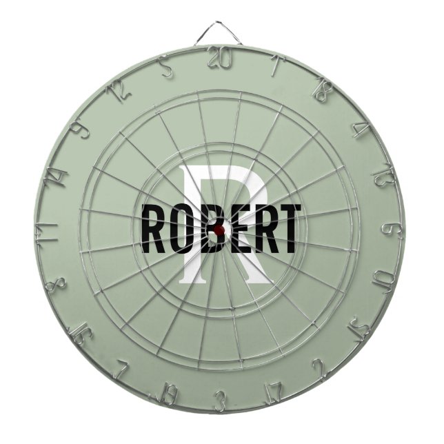 Modern sage grönt monogram namn-brädor darttavla (Framsidan)