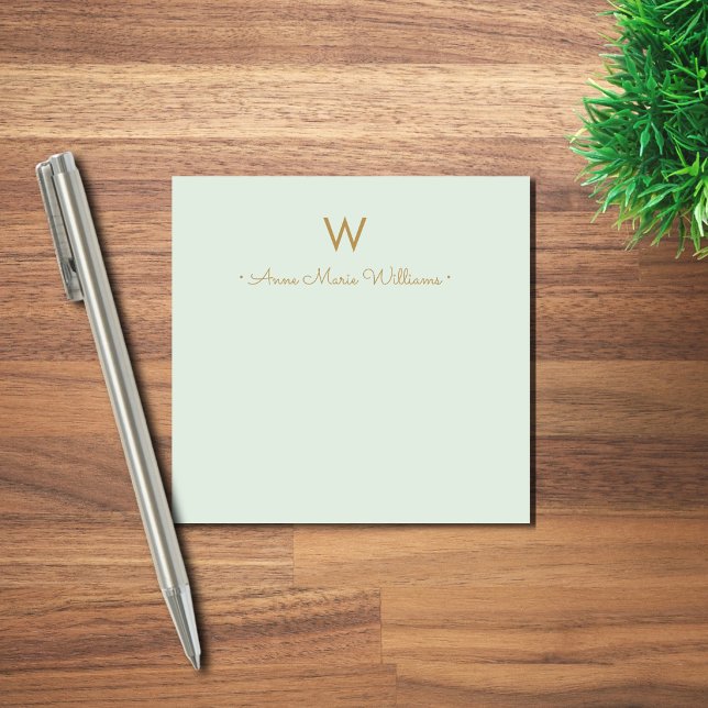 Modern Saggrön Guld Script Monogram Post-it Block (Skapare uppladdad)