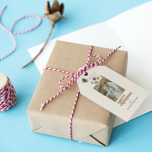 Modern Scandi Boho Neutralt God jul Photo Presentetikett (Get organized and add charm to your gifts with these adorable Christmas gift tags!)
