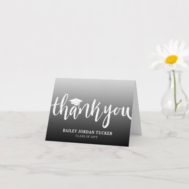 Modern Script Black Ombre Studenten Tack Kort (Liten växt)