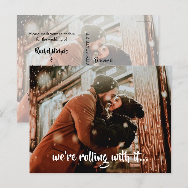 Modern Script Bröllop Photo Save Date Meddelande Vykort (Fram/baksida)