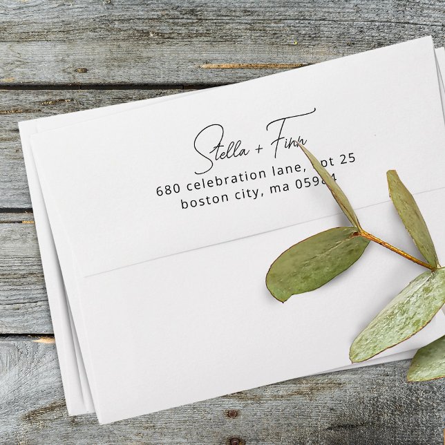 Modern Script Bröllop Returadress Självfärgande Stämpel (Modern Script Wedding Return Address Self-inking Stamp)