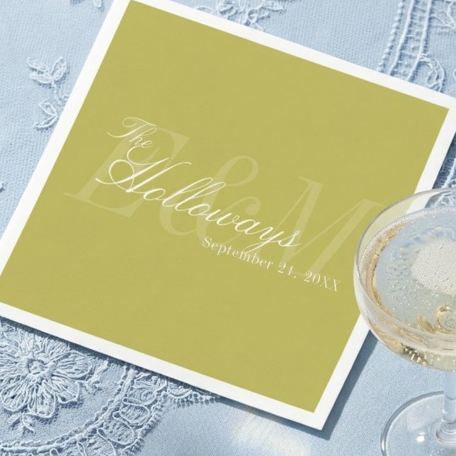Modern Script Chartreuse Monogram Bröllop Pappersservett (Modern Script Chartreuse Monogram Wedding Napkins)