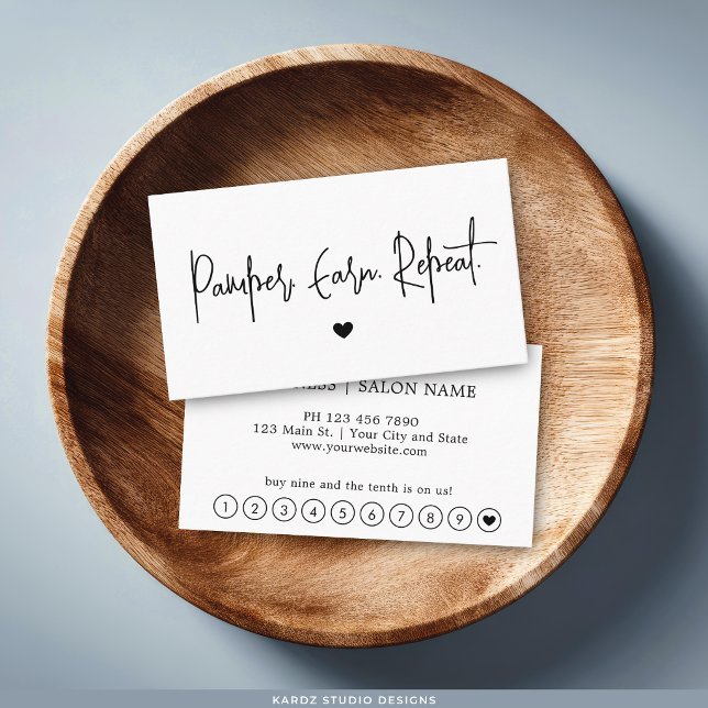 Modern Script Elegant Professionell Lojalitetskort Visitkort (Customize loyalty card with name, contact info, and promotion details.)