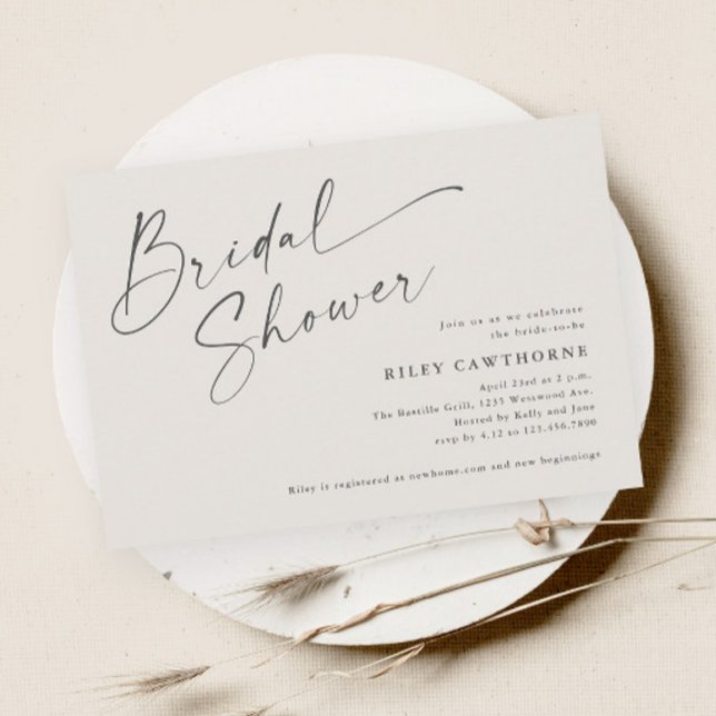 Modern Script Elfenbensfärgad Boho Bröllopsdusch Inbjudningar (Modern script boho bridal shower invitation.)