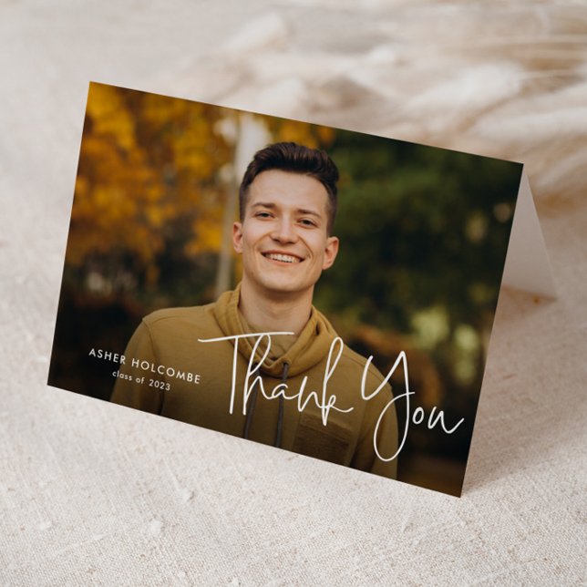 Modern Script Examen Enkel Foto Examen Tack Kort (Modern script graduation photo thank you cards. 
)