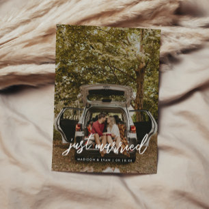 Modern Script Foto 'Just Married' Bröllop Meddelande