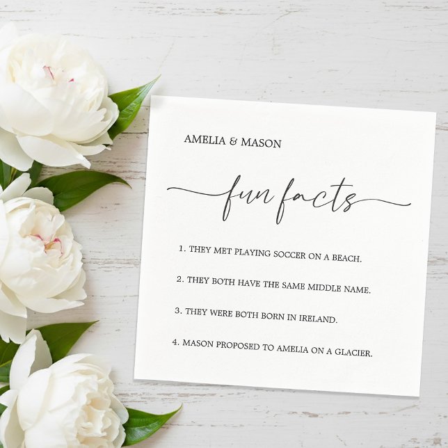 Modern Script Minimalist Fun Facts Wedding Pappersservett (Modern Script Minimalist Fun Facts Wedding Napkins)