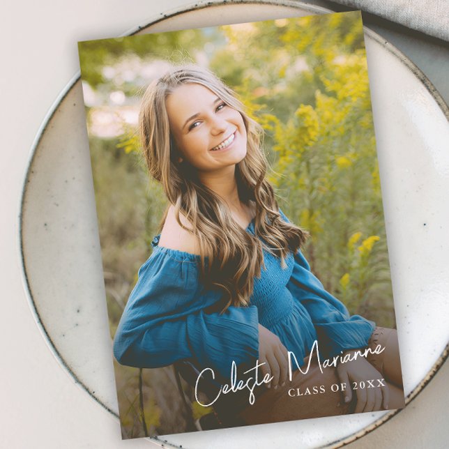 Modern Script Namn Foto Examen  Inbjudningar (Simple Script Graduate Name Photo Graduation Invitations.)