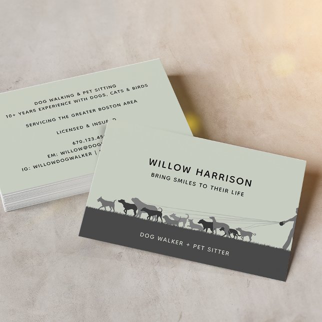 Modern Silhuett Hundpromenad Visitkort (Modern Silhouette Dog Walking dusty green Business Card)