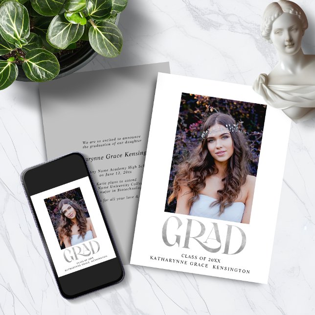 Modern Silver Foil Typography Photo Studenten Meddelande (Modern Silver Foil Typography Photo Graduation Announcement Invitation with Instant Download option)