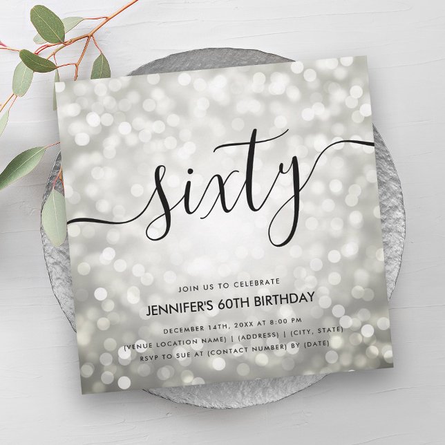 Modern Silver Glitter Ljus 60:e födelsedag Inbjudningar (Modern Silver Glitter Lights 60th Birthday Invitation)