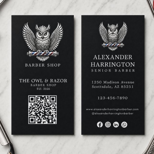 Modern Silver Uggle Barberarebutik Logotyp Qr-kod Visitkort (Skapare uppladdad)