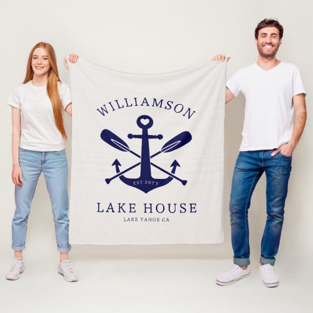 Modern Sjö House Namn Nautical | Blå flotta Fleecefilt (På plats)