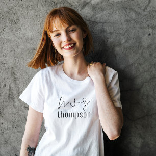 Modern skrift, fru Namn T Shirt
