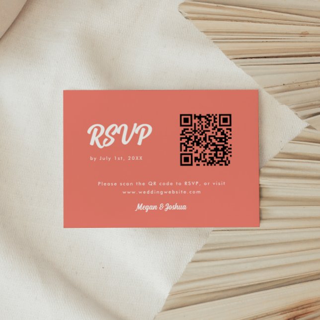 Modern Skript Rosa Korall QR-kod Bröllop OSA Kort (Skapare uppladdad)