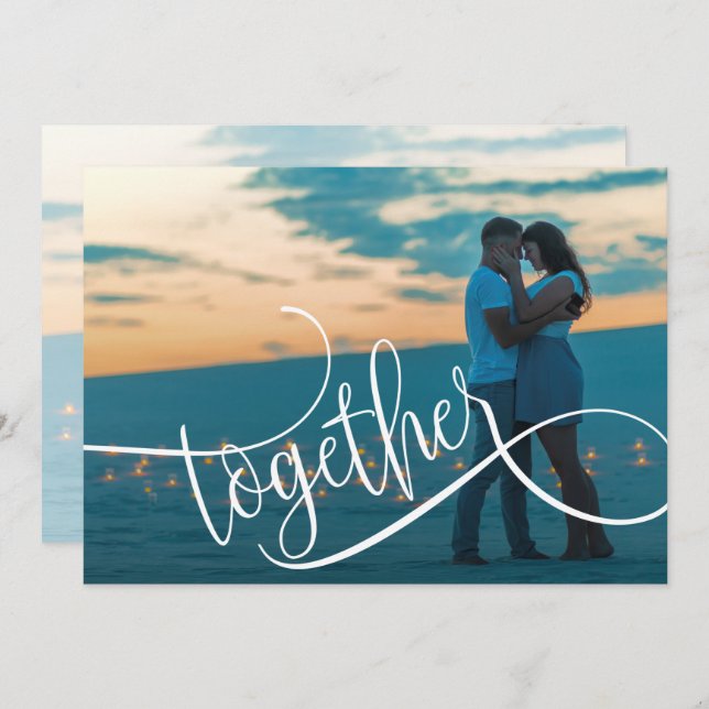 Modern skriptfoto Bröllop spara datum Spara Datumet (Fram/baksida)