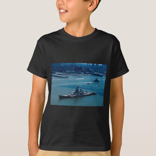 Modern slagskepp, "USS Wisconsin", New York, U.S. Tee Shirt (Framsida)