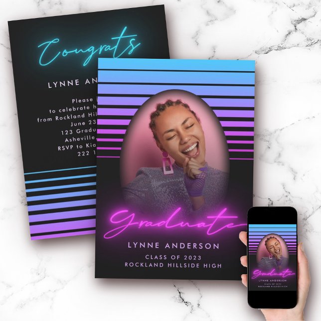 Modern Snyggt 70s Retro Neon Photo Studenten Inbjudningar (Skapare uppladdad)