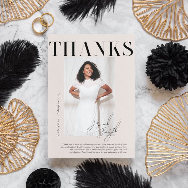 Modern Snyggt Magazine | Studenten Photo Tack Kort (Skapare uppladdad)