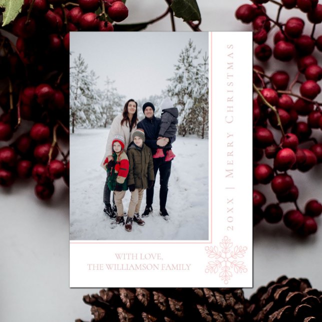 Modern softoport för julfoto | ROSA Julkort (Pink Modern Snowflake Christmas Photo Card)